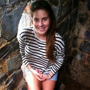 Meet your Posher, Natalia a.